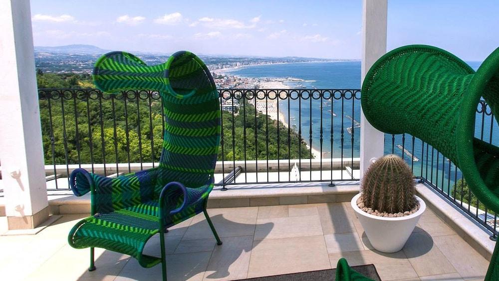 Posillipo 4* Gabicce Mare